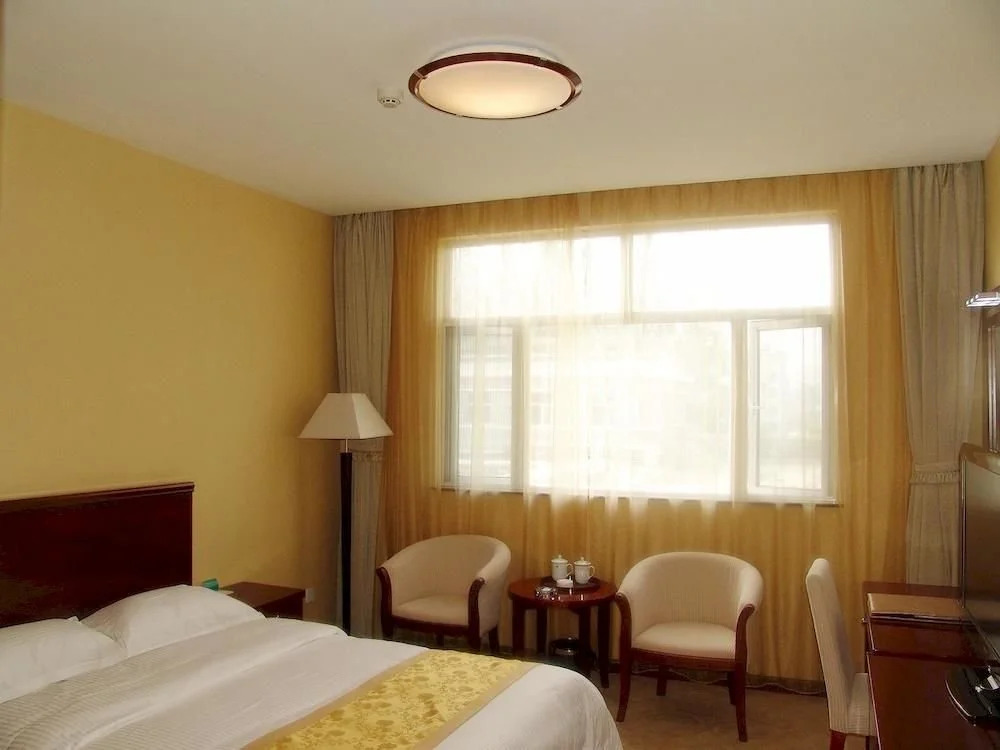 Dongbaqu Hotel