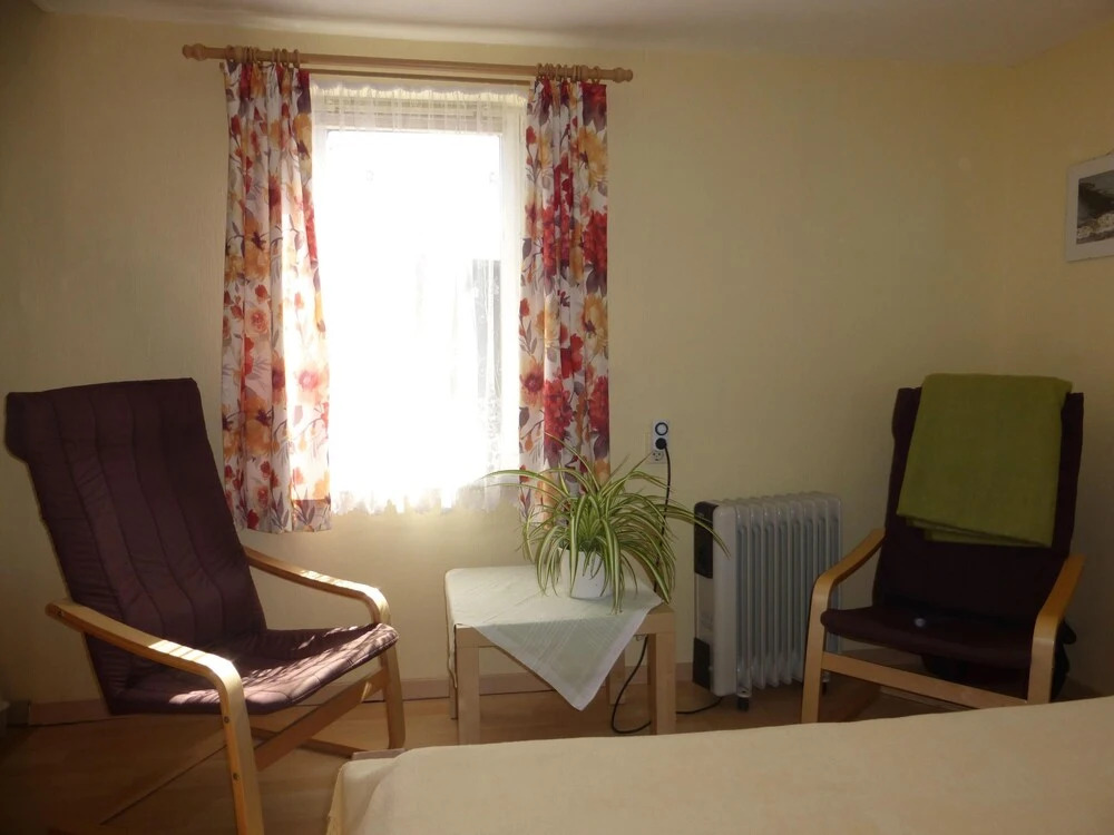 Ferien-apartment mit Gartenblick