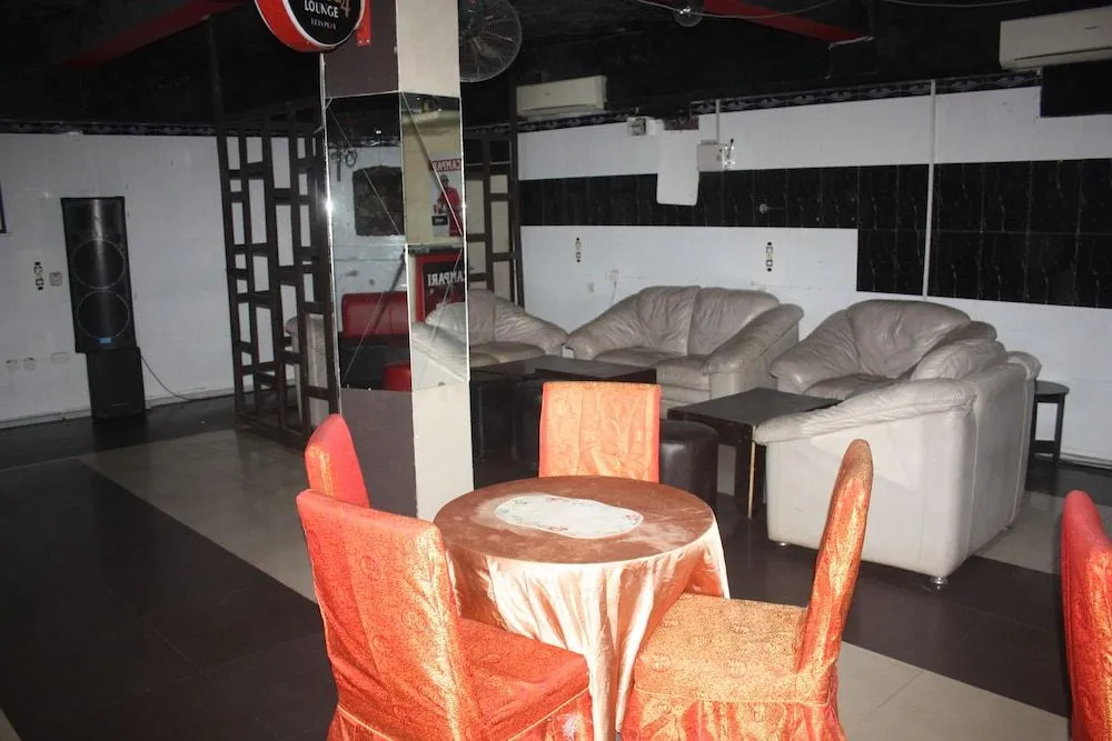 Jcb Hotel And Hall