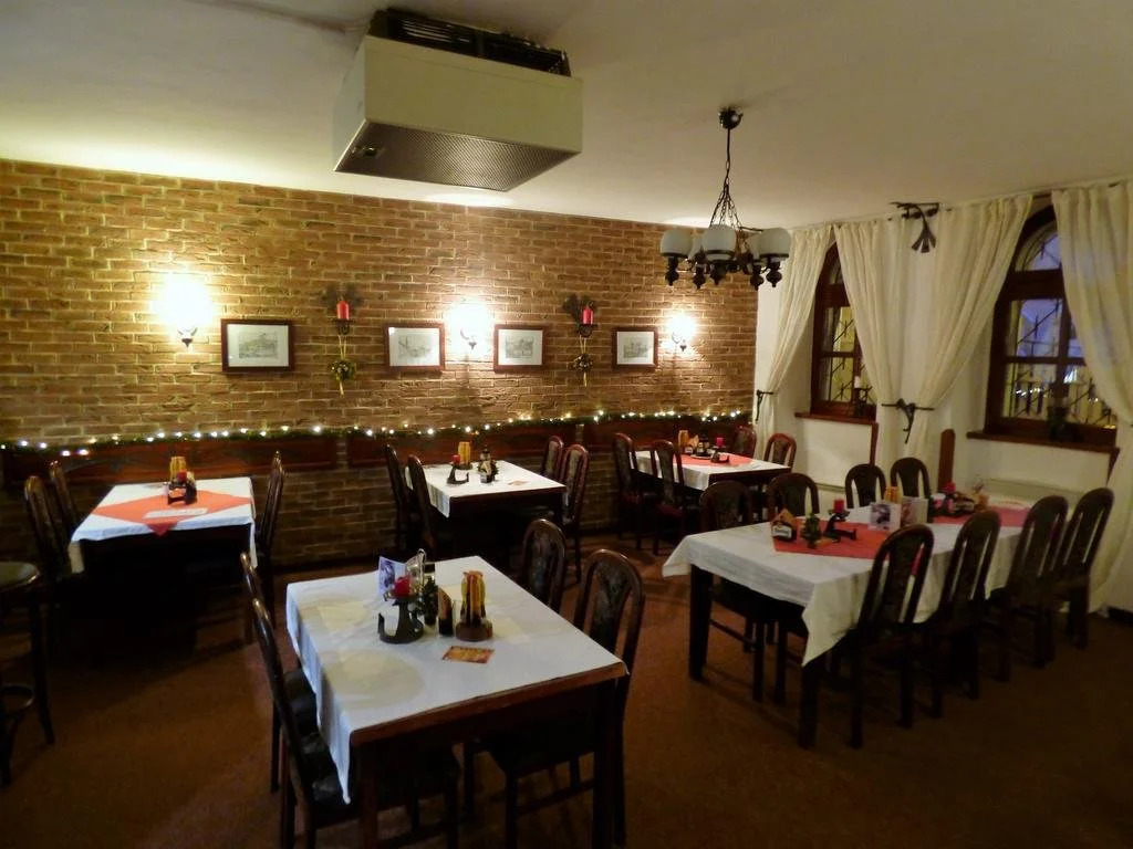 Penzion - Restaurant U Zámku