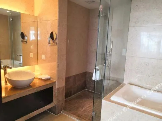 Wannian Shennong Maison New Century Hotel
