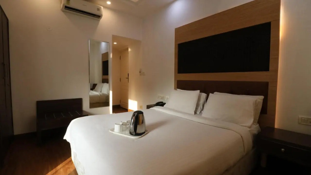 Omatra V Suites Electronic City