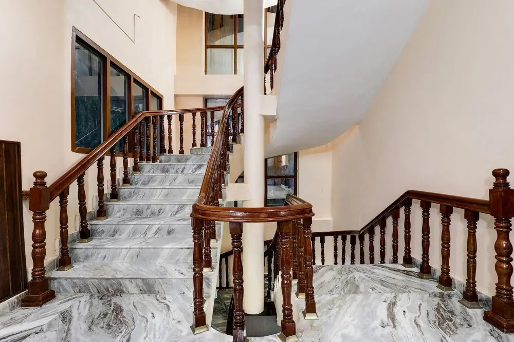 OYO 603 Hotel Opera