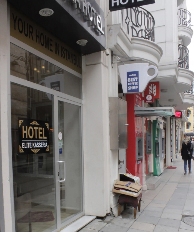 Know Hotel & Hostel