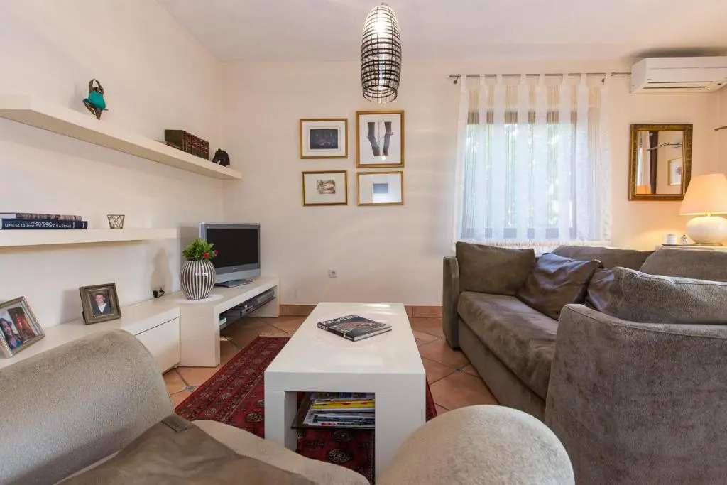 Apartments Mare