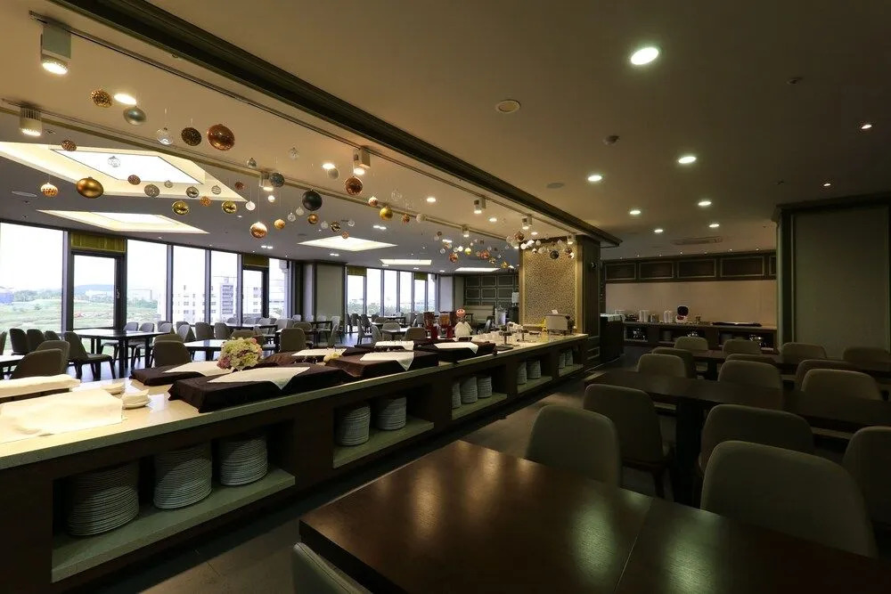 Osong H Hotel Sejong City