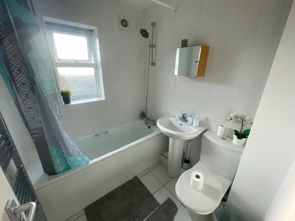 Stylish Two Bedroom Apartment in Leeds