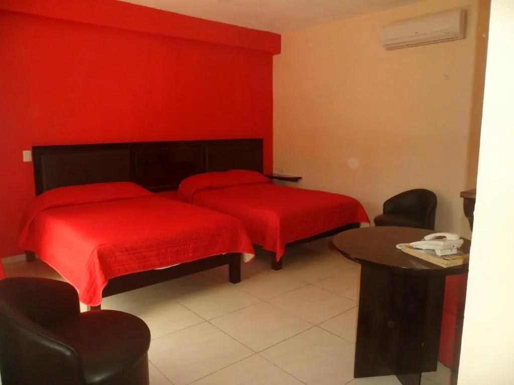 Hotel Rivera Inn