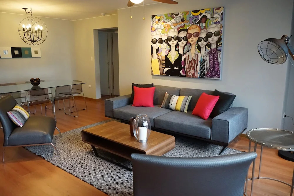 Miraflores Luxury Apartments - Shell