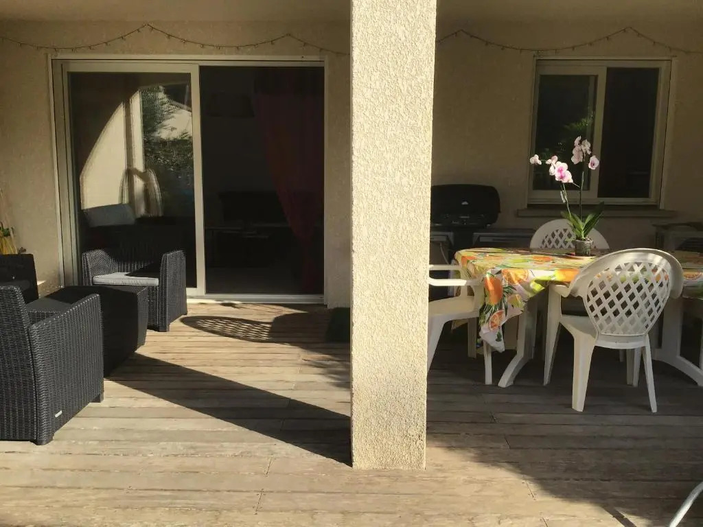 Appt T2 Standing Avec Piscine Et Terrasse