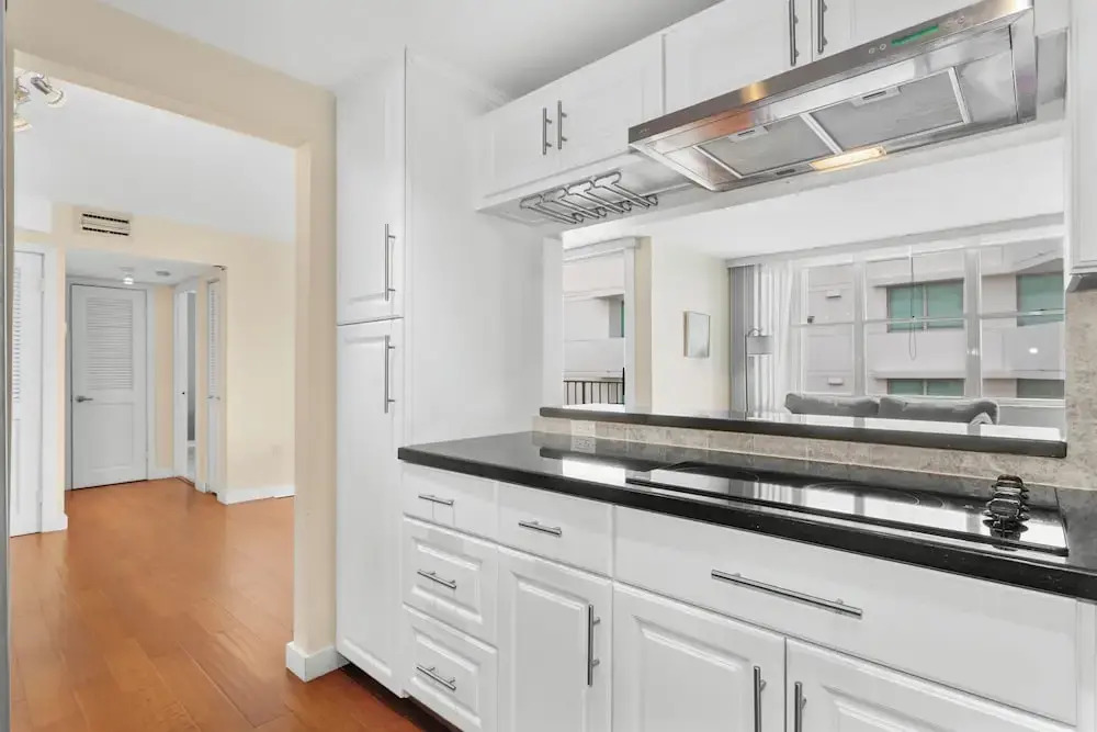 Bay Harbor Sunset Two Bedrooms Apt