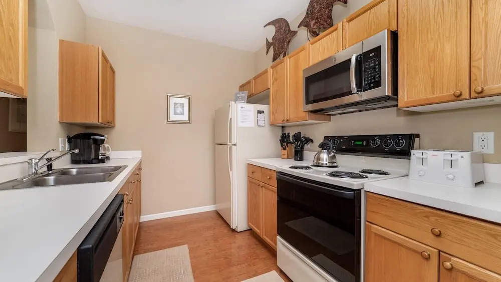 2301 Butterfly Palm Way - 201