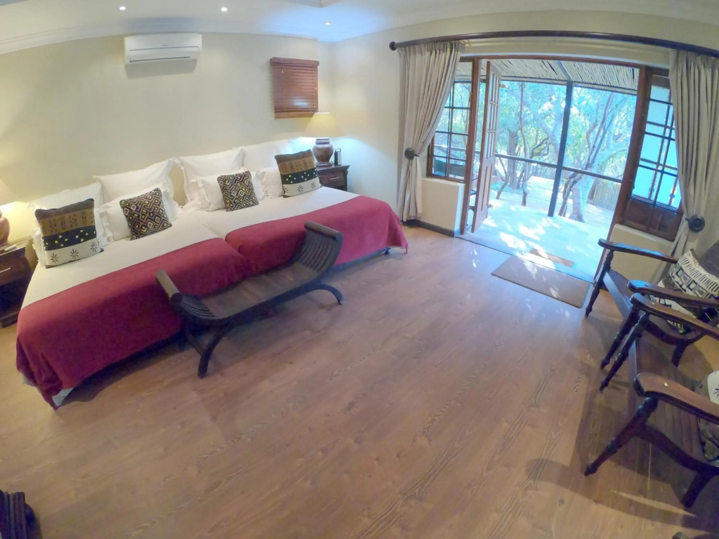 Tuskers Bush Lodge B&B