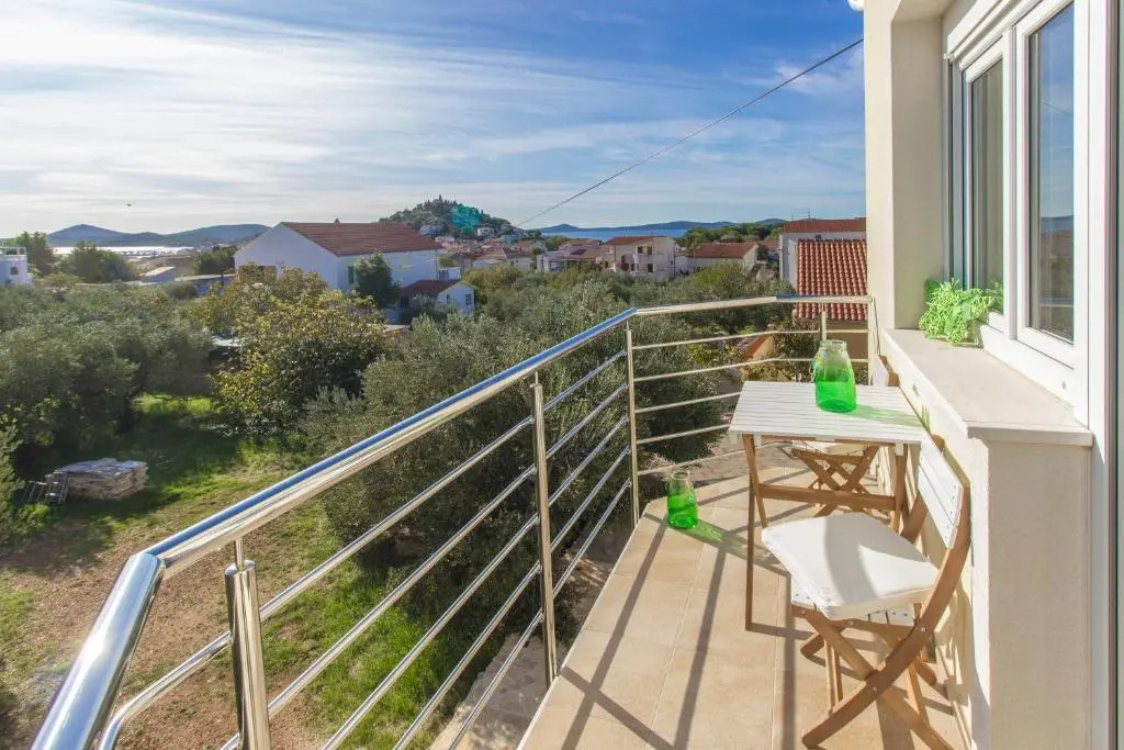 Apartments Gornje Starine