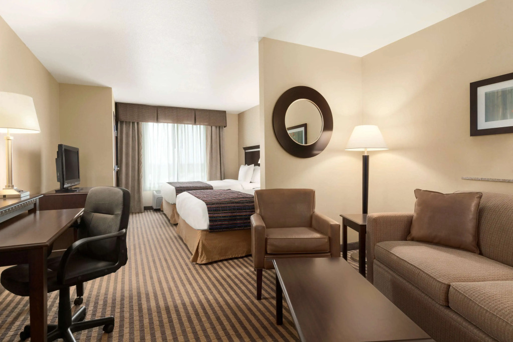 University Hotel Davis Area by IHG