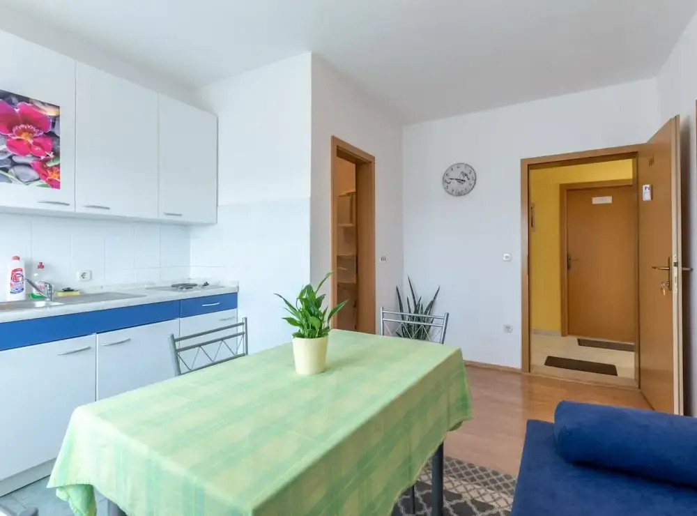 Charming Trogir Apartments with Balcony