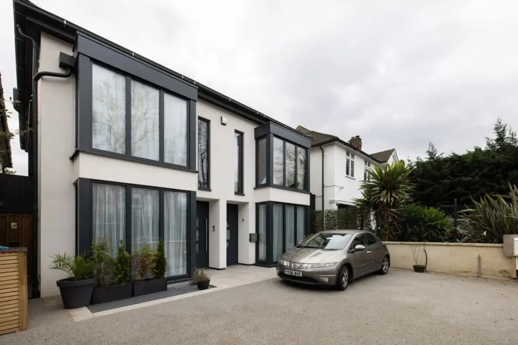The Putney Arms - Bright 4BDR Mews Home wiith Garden and Patio