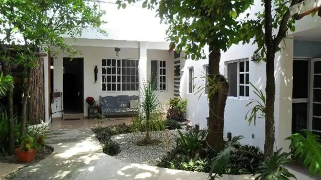 Villa Escondida Guest House Cozumel Downtown