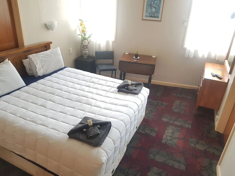 The Northern Wairoa Hotel