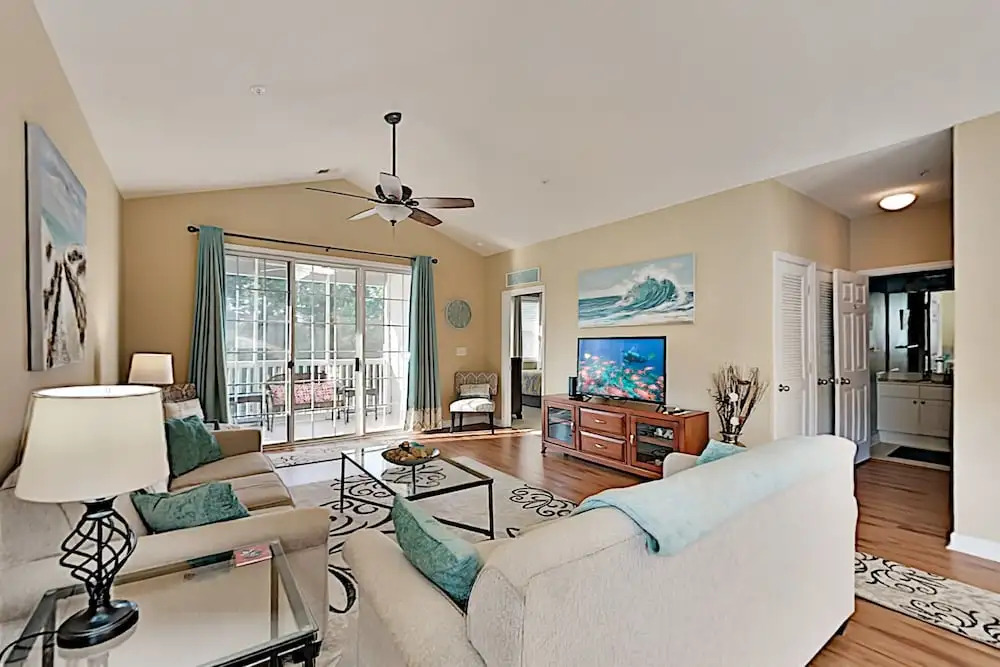 331catal 3 Bedroom Condo
