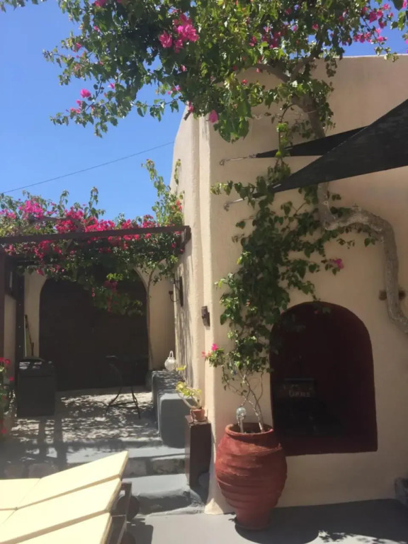 Deus Villa