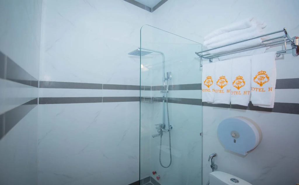 Hồng Tùng Hotel