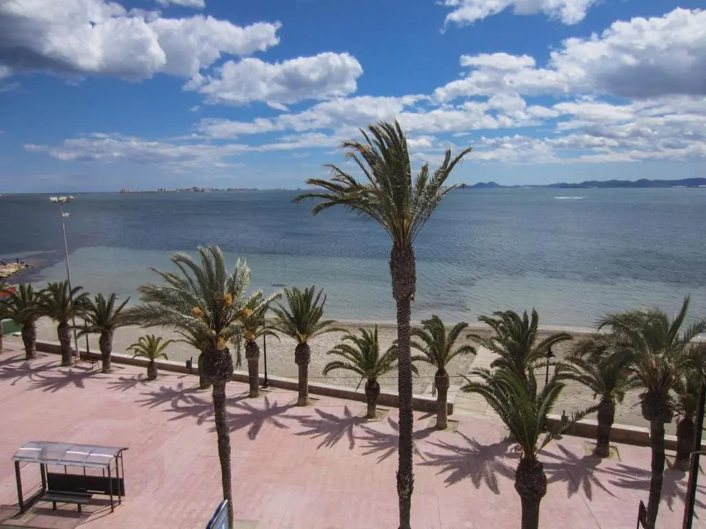 Townhouse 300 Meters from Beach