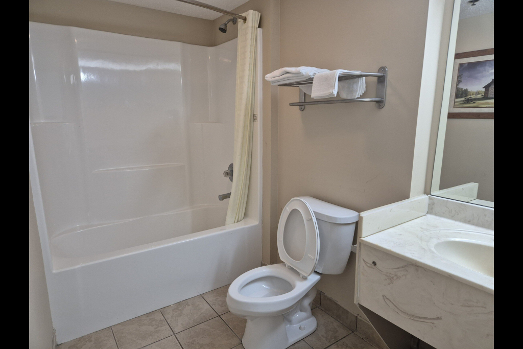 General Bragg Inn & Suites Chickamauga