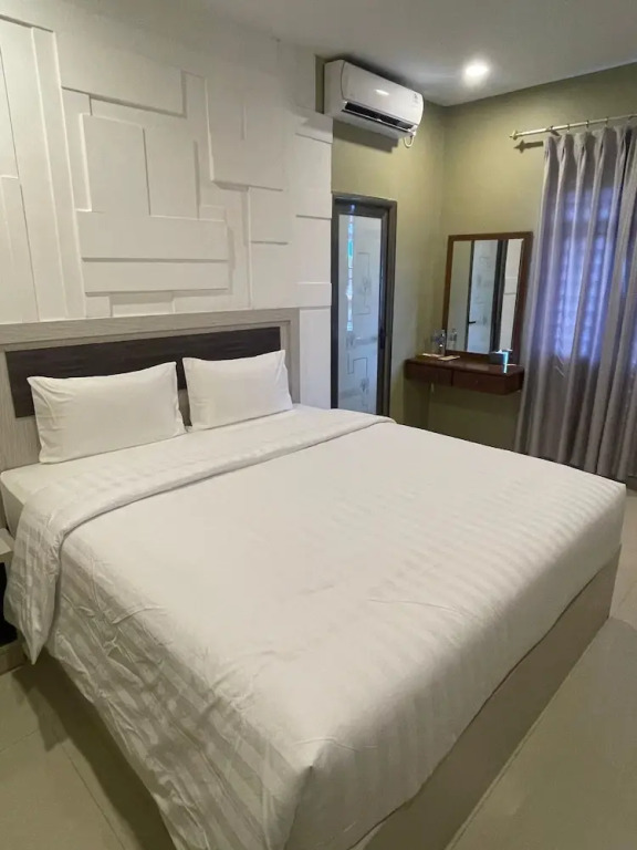 XTen Guest House