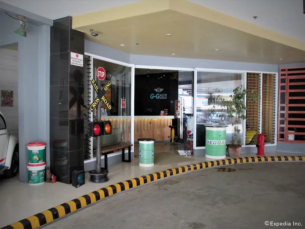 G-Galyx Inn Hotel