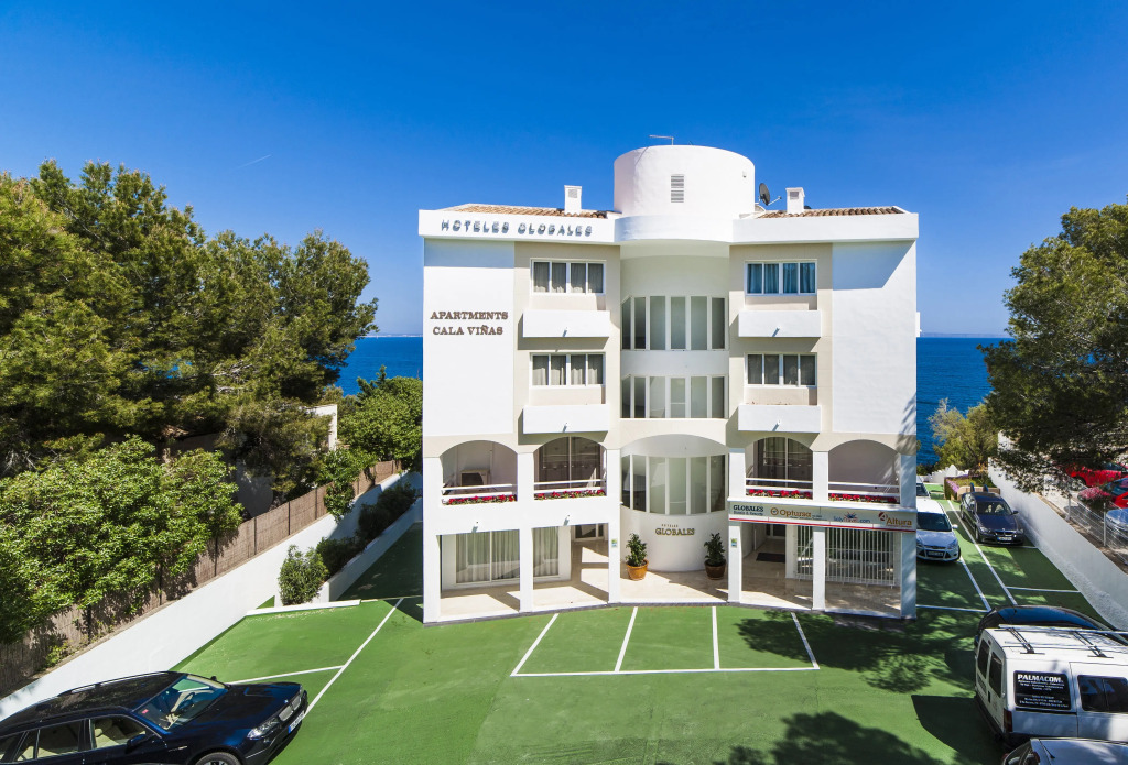Globales Apartamentos Cala Vinas
