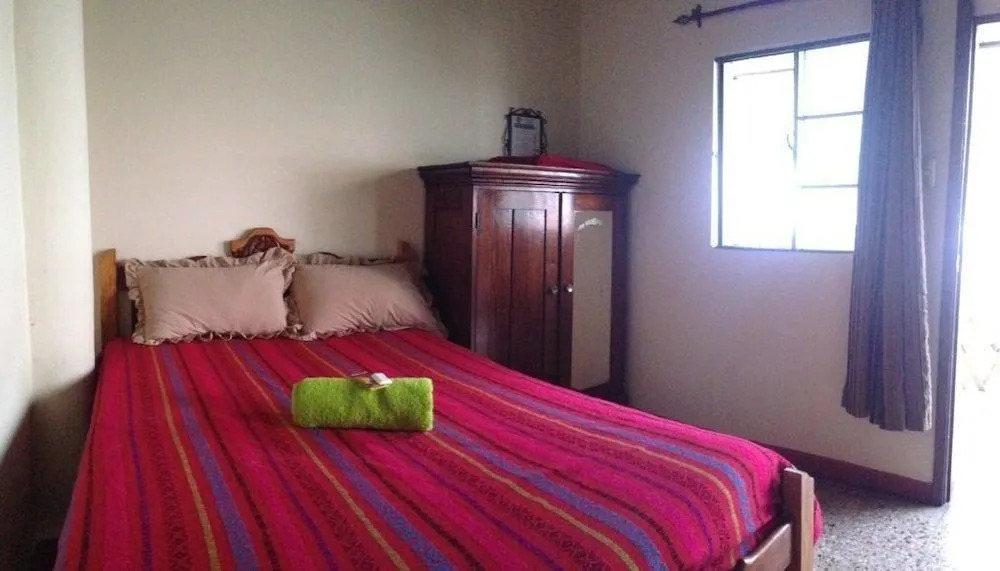 Hotel Calle Ancha