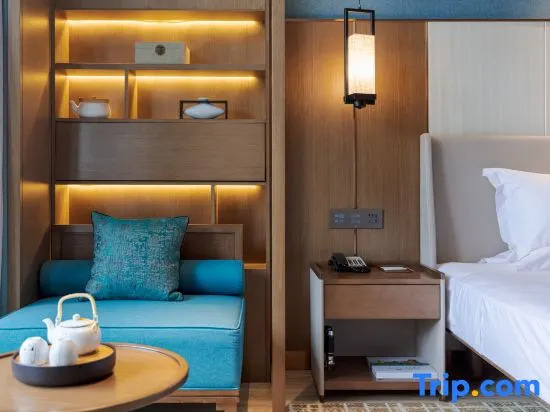 Sanjiangyue Holiday Hotel