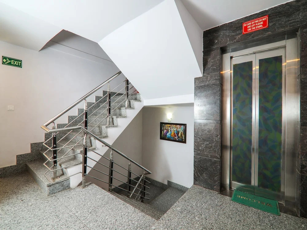 OYO 15567 Hotel India International Sitare