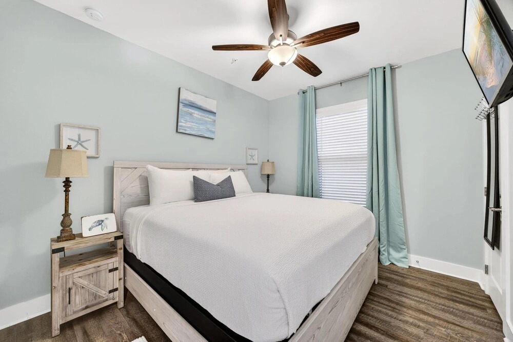 30A - Hidden Lakes Condo Rentals