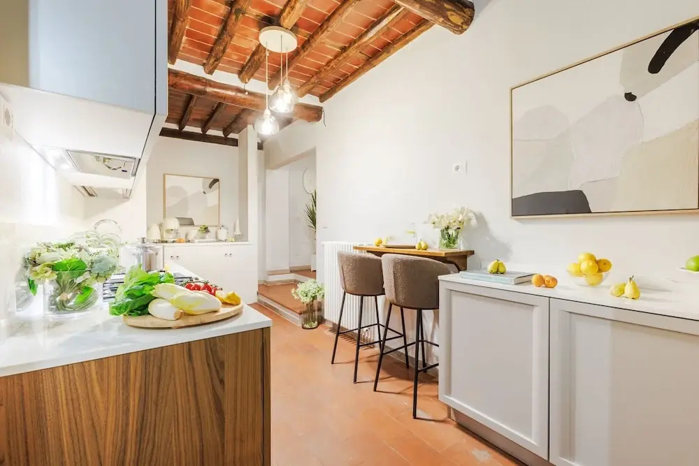 The Hidden Alley Apartment