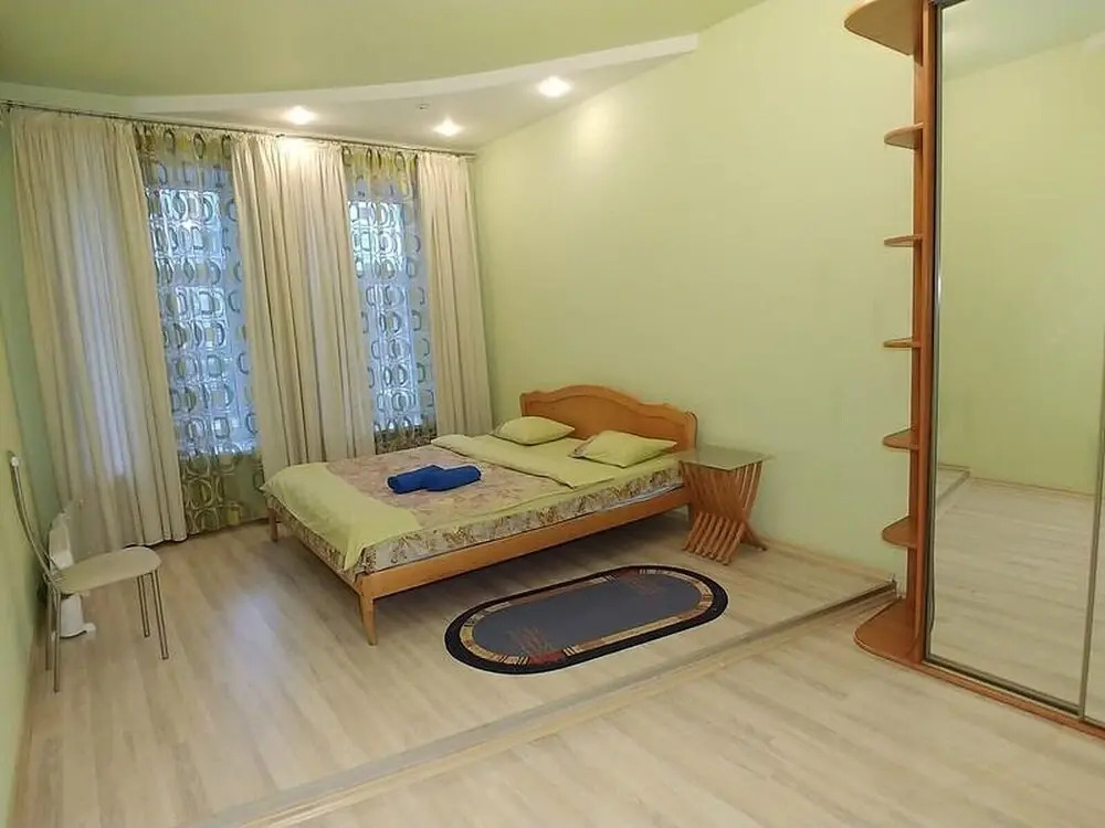 Two Bedrooms 13 Baseina Str Centre Near Guliver
