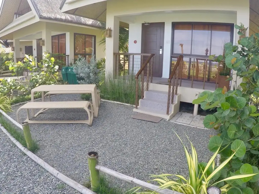 Nalu Surf Camp