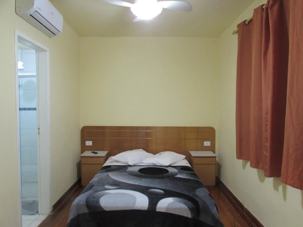 Hotel Monteneve a 2 minutos do Bom Retiro, a 8 minutos da 25 de Março e ao lado do Comando Geral da Guarda Metropolitana