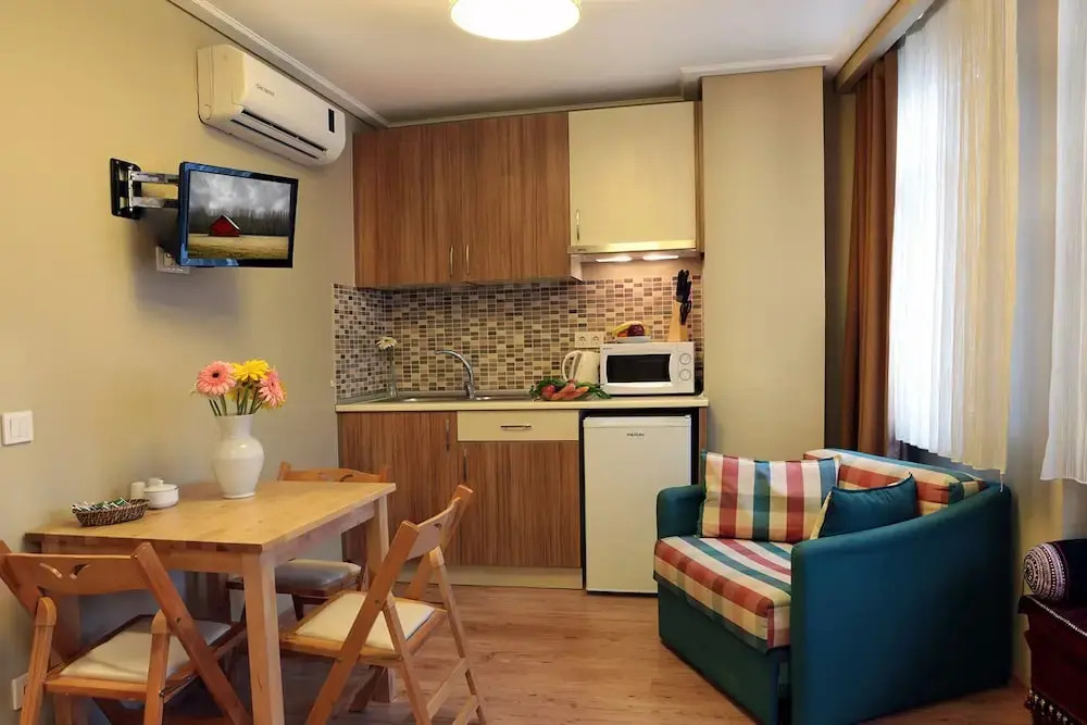 Karina Apart Hotel