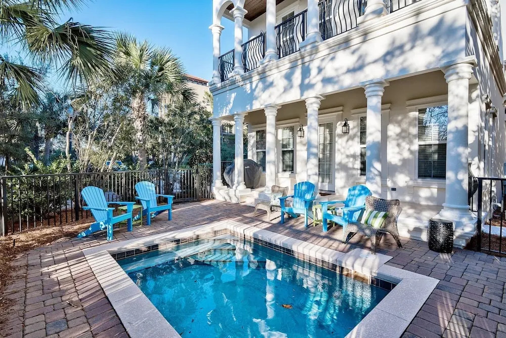 Sandy Seananigans 4 Bedroom Holiday Home by Five Star Properties