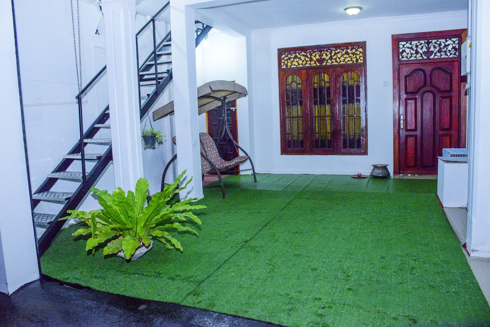 Elsy Villa Negombo