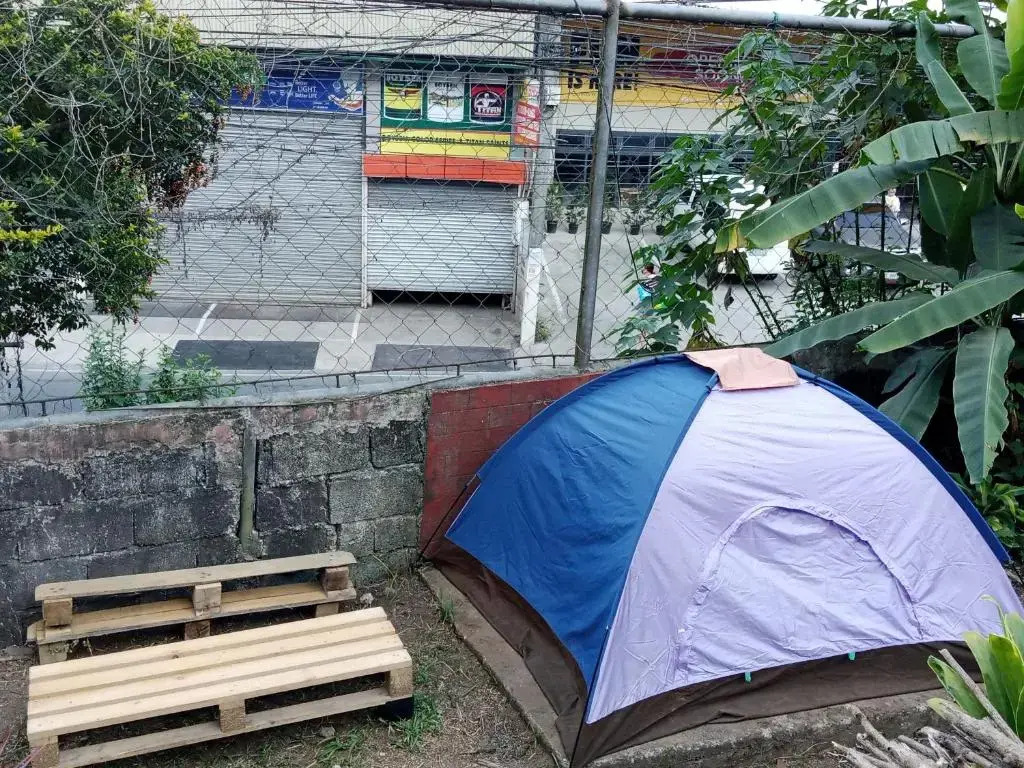 BDS Yin Yang Snack House and Transient Homes