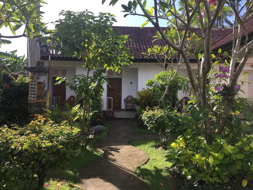 Semeton Homestay