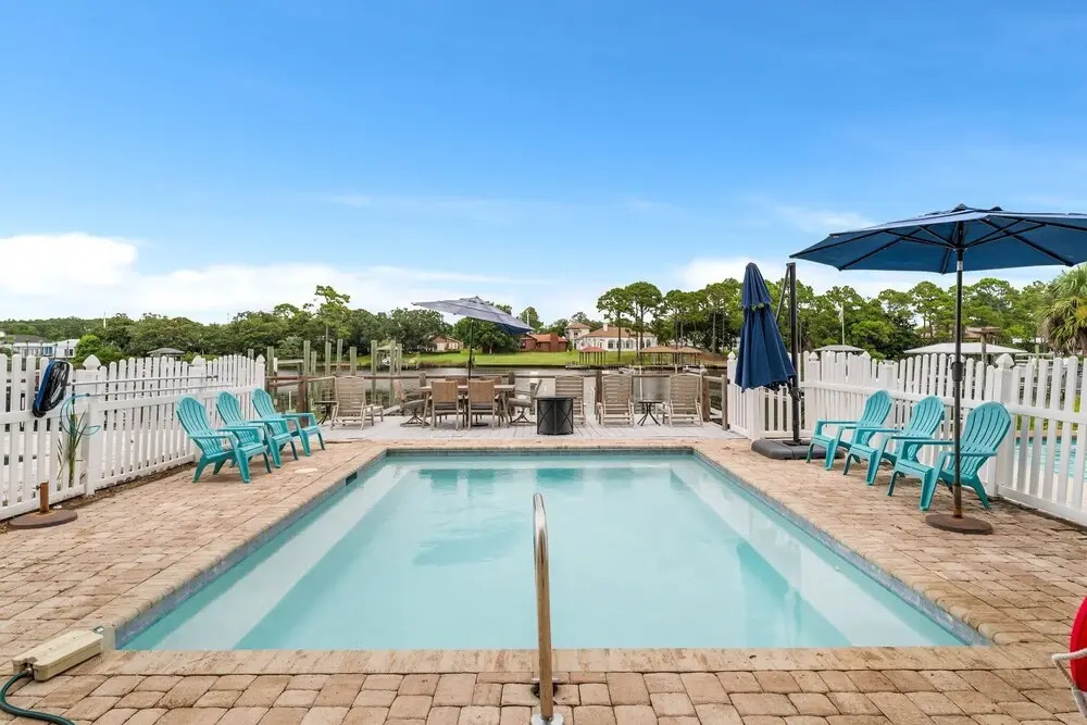 Beach Bay Getaway! Bayfront 4BR 4BA House Sleeps 12 Private Pool Boat Dock