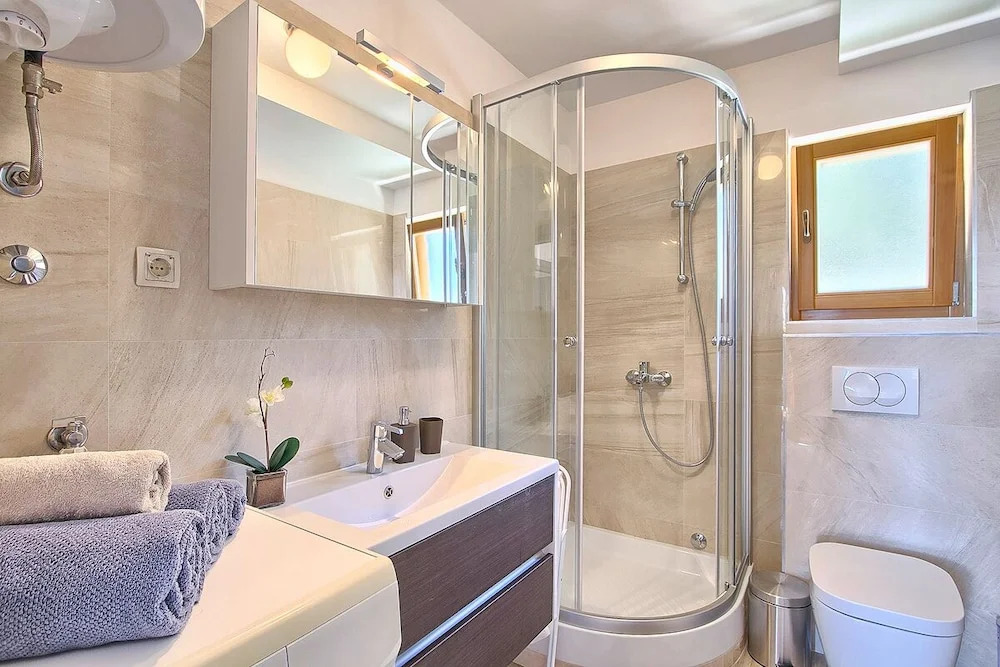 Holiday House in Pula 30 m From the sea