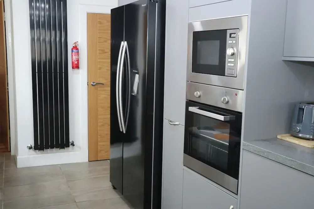 Tranent Bridge House - 6 Bedroom Retreat