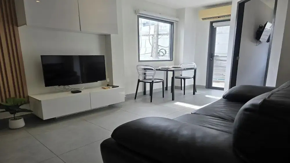 Island Escape 1BR T1-206