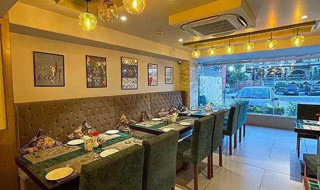 FabHotel Jaipur Luxe