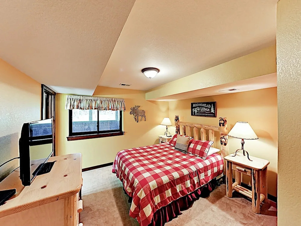 New Listing! Warriors Mark Townhome W/ Hot Tub 3 Bedroom Townhouse